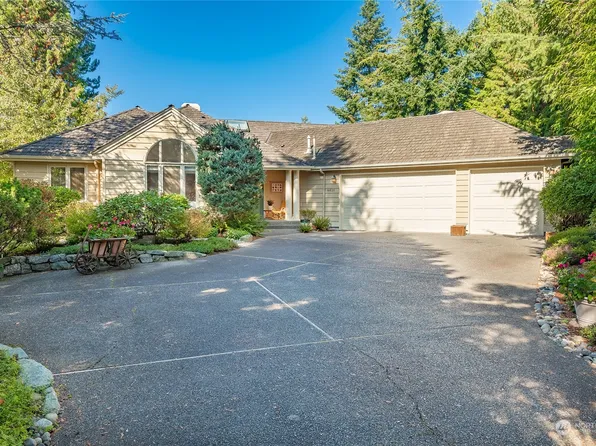 8835 Osprey Road, Blaine, WA 98230