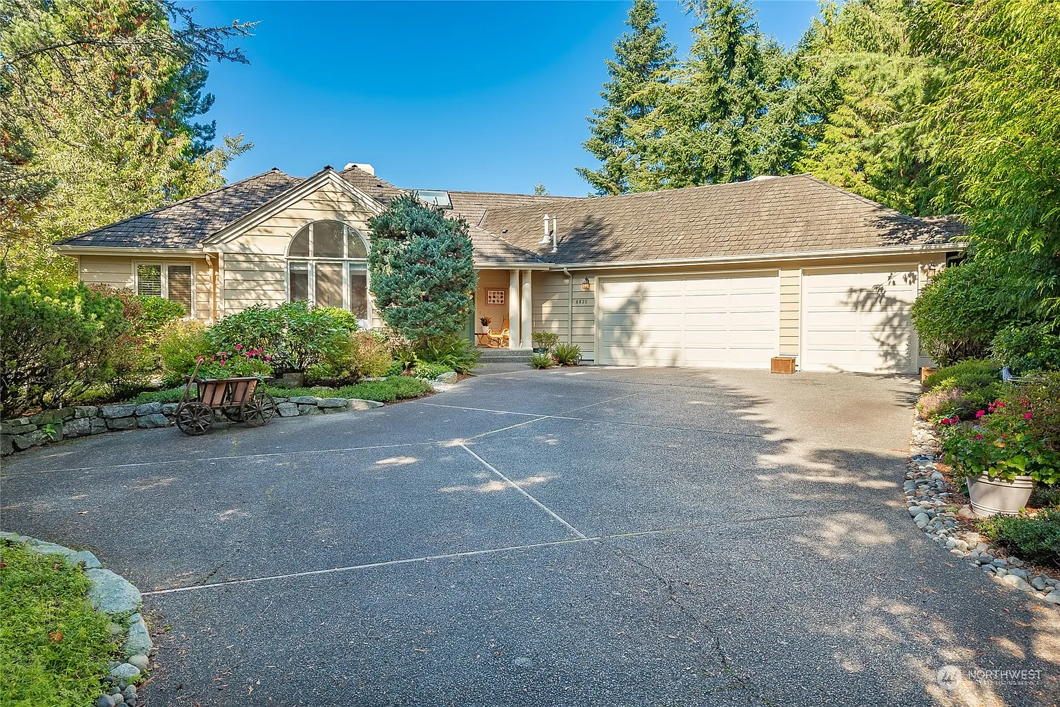 8835 Osprey Road photo 1