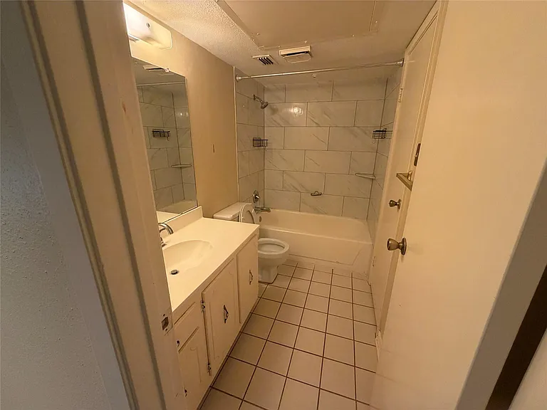 14777 Wunderlich Dr #2104 — Photo 40