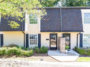 6109 Park Ave, Sandy Springs, GA 30342