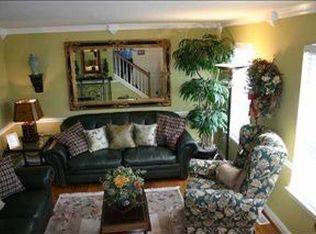 135 Buckley Dr, Harrisburg, PA 17112