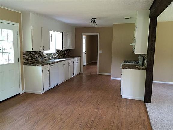 4th image of 1119 Baxley Ln