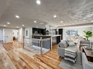 102 Malwood Ave, Dracut, MA 01826