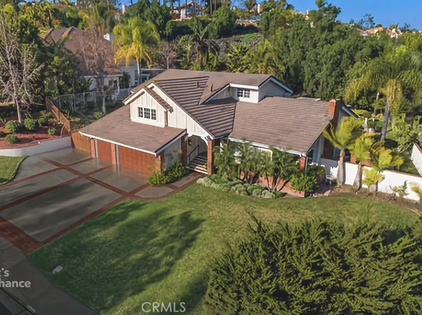25641 Rapid Falls Rd, Laguna Hills, CA 92653