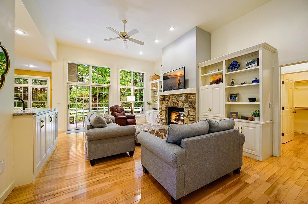 1632 Olson Dr, Ellison Bay, WI 54210 Zillow