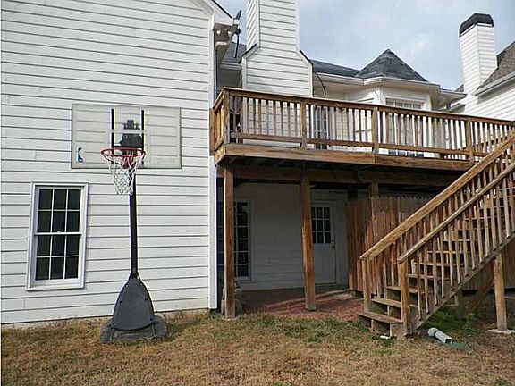 fence yard