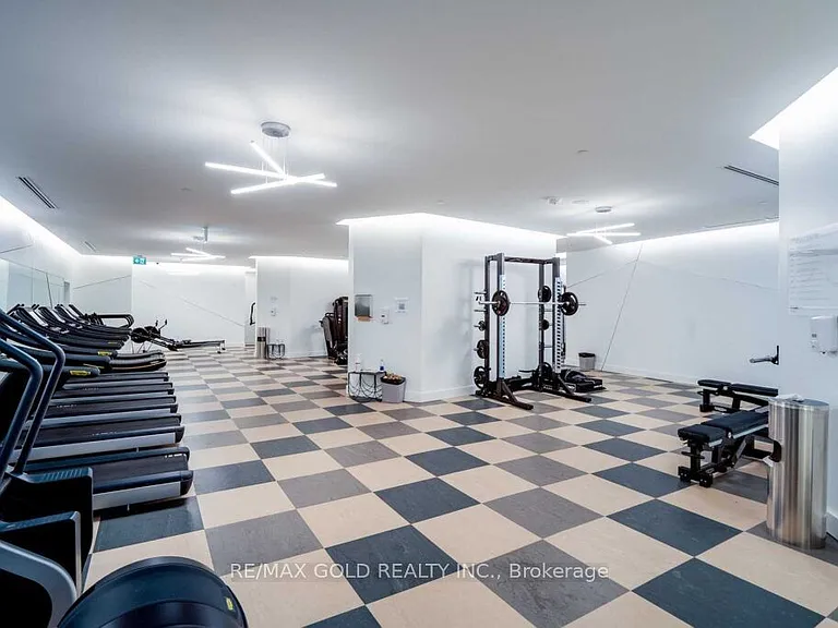30 Ordnance St #403 — Photo 3