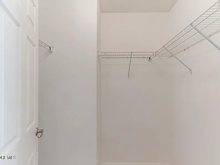 507 Lexington Mews — Photo 20
