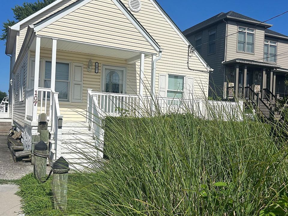 1st image of 107 Bayside Dr