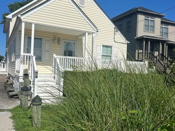 107 Bayside Dr, Baltimore, MD 21222