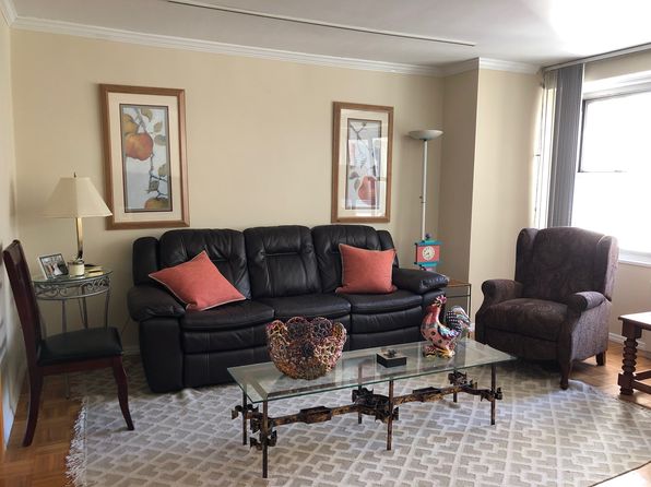 155 W 68th St APT 1121
