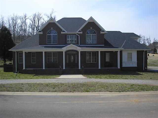 1st image of 147 Emerald Dr