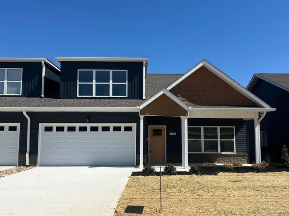 7336 Whispering Creek Ln, Powell, TN 37849