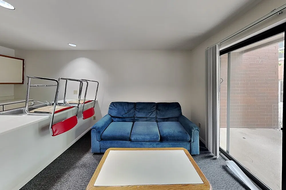 Hometeam Properties — Photo 3