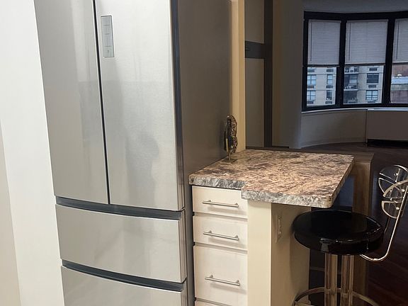 3rd image of 330 E 38th St APT 12H
