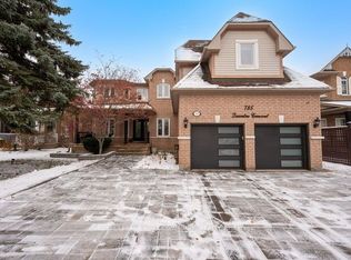 785 Quantra Cres, Newmarket, ON L3X1M9