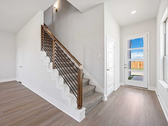 3020 La Rambla - Rembrandt - Entry