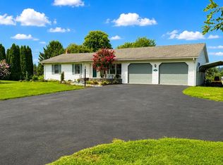 7075 Olde Scotland Rd, Shippensburg, PA 17257