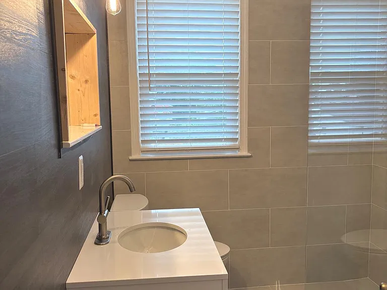 1708 Hall Ave #2 — Photo 11