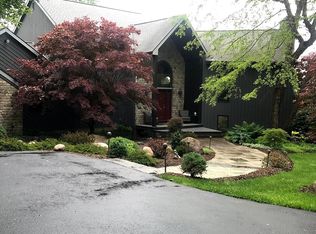 242 Hidden Brook Trl, Victor, NY 14564