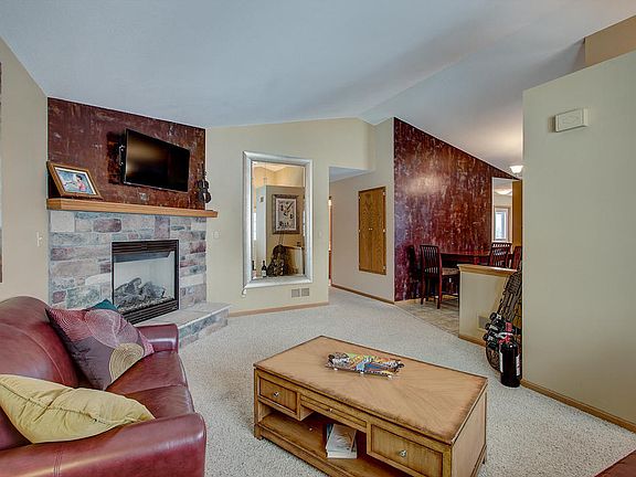 4th image of 9708 Prairie Crossing Dr