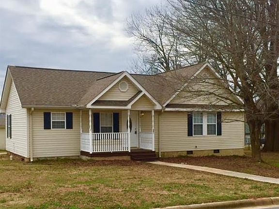 2nd image of 301 Carolina Ave