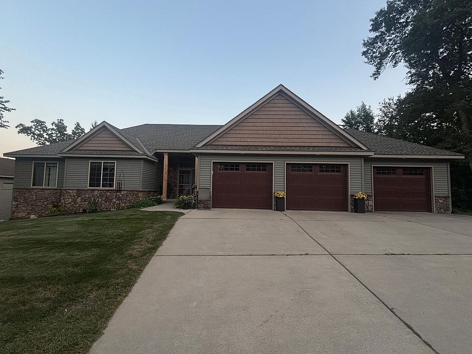 1st image of 1536 39th St S