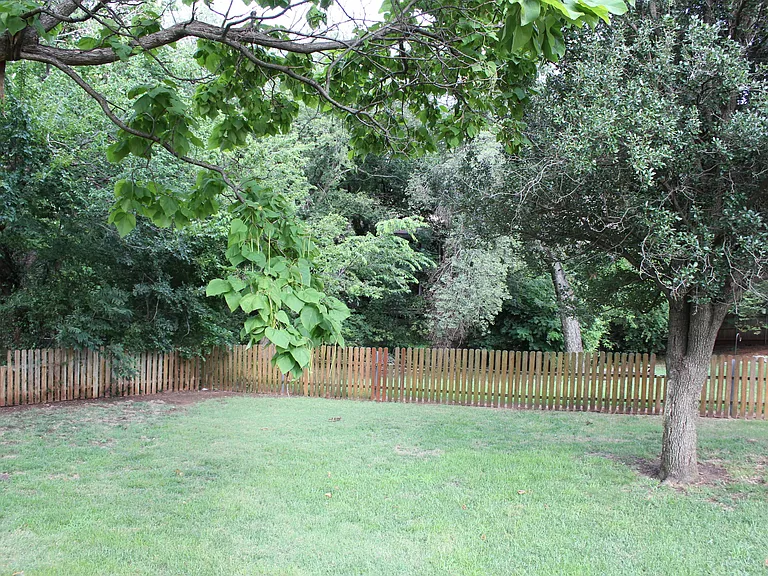 517 Partridge Ln — Photo 19