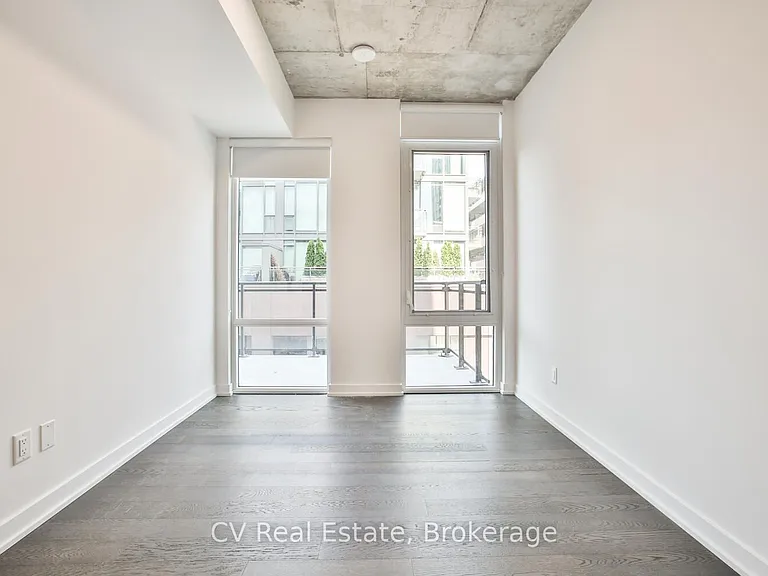 45 Baseball Pl #410 — Photo 32