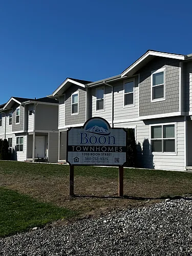 Boon Townhomes Photo 1