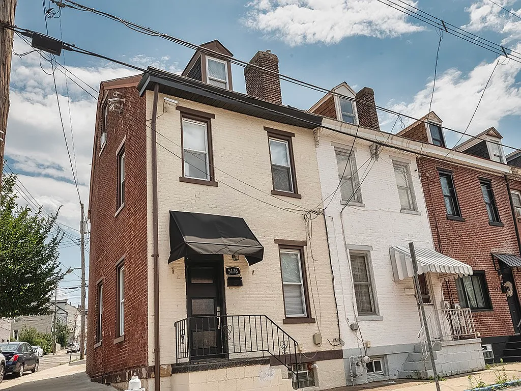 5176 Carnegie St photo 1