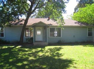 1875 Petaluma Hill Rd, Santa Rosa, CA 95404