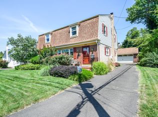 205 S Norwood Ave, Newtown, PA 18940