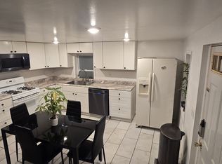 6 N Sacramento Ave Floor 1, Ventnor City, NJ 08406