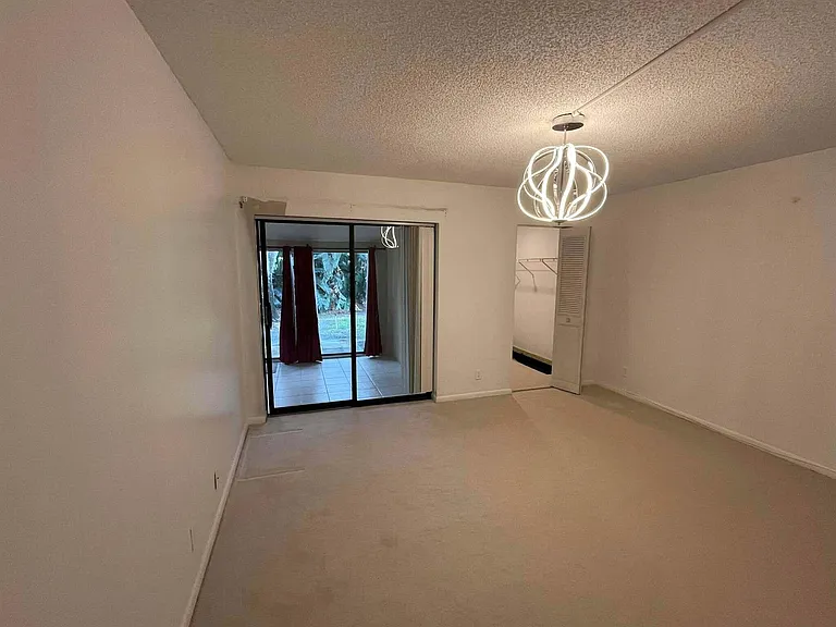 4863 Sable Pine Cir #D — Photo 7