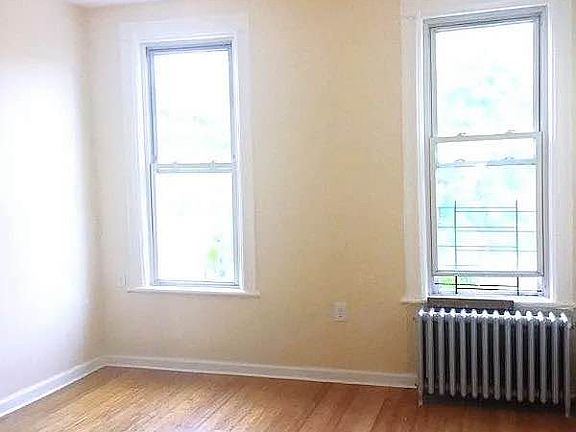 3rd image of 3811 12th Ave #3