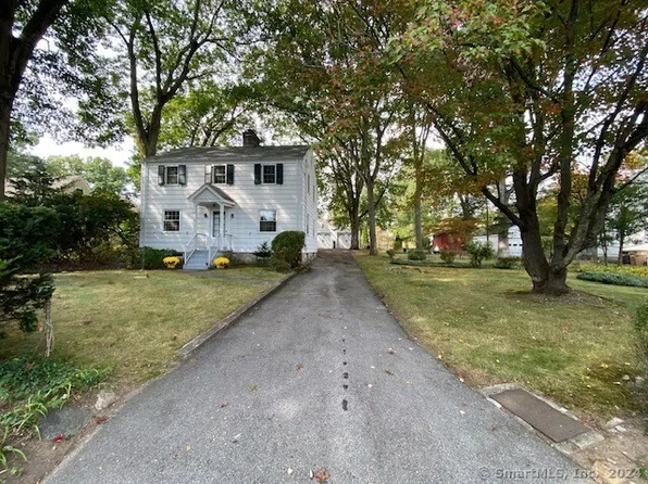 110 Dunn Avenue, Stamford, CT 06905