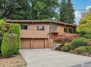 16434 SE 9th St, Bellevue, WA