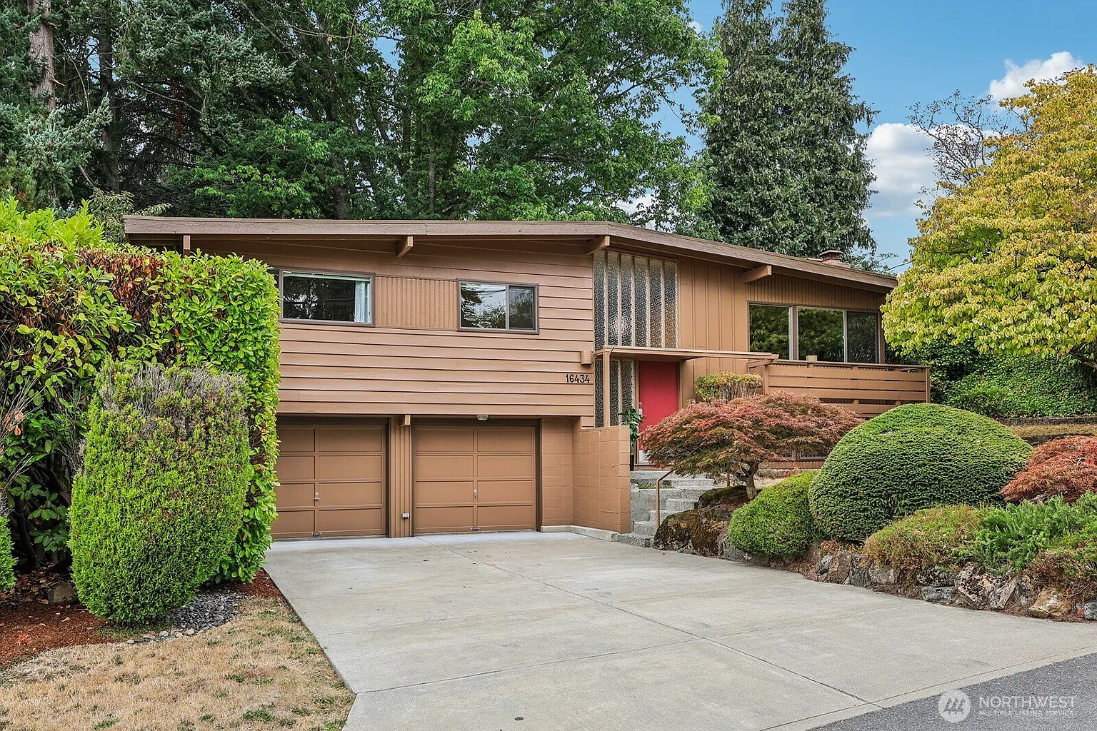 16434 SE 9th Street photo 1