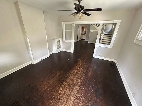 2nd image of 2625 Highland Pl
