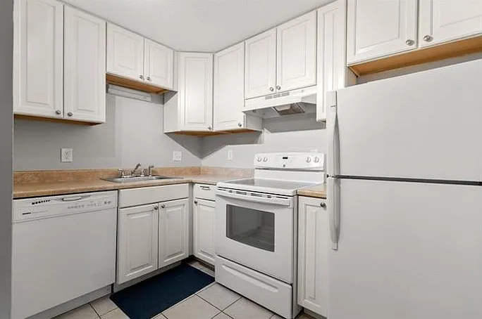 47 Mystic St #3A — Photo 5