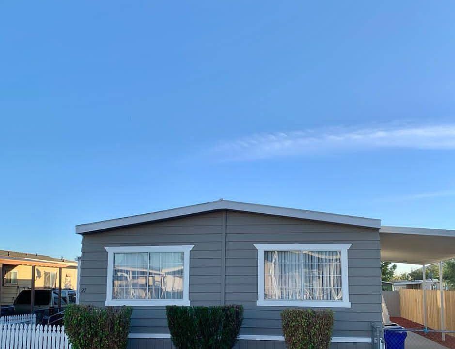 1st image of 10701 Cedar Ave Space 27