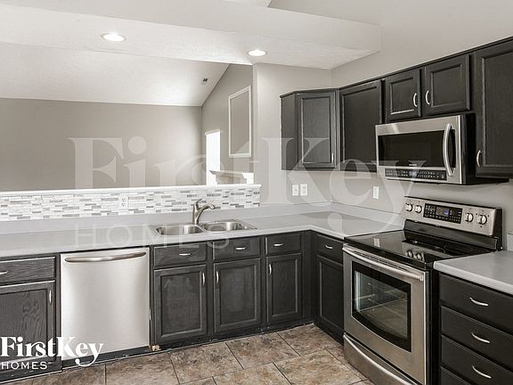 5th image of 5720 Ashby Dr