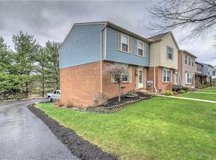 180 W Russets Cir, Bridgeville, PA