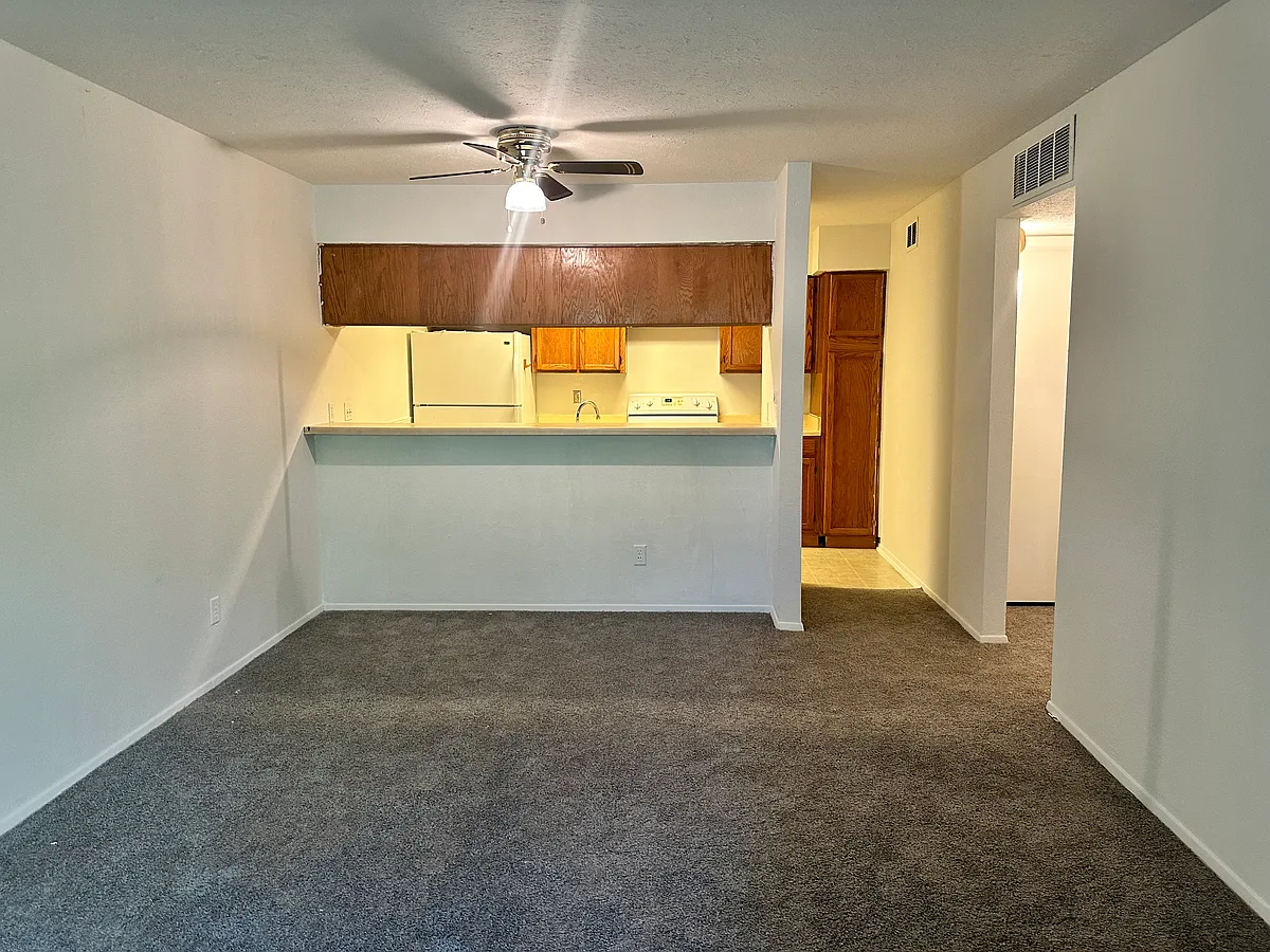 Building Photo - 7313 Gulf Fwy #409