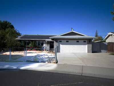 883 El Dorado St, Manteca, CA, 95337