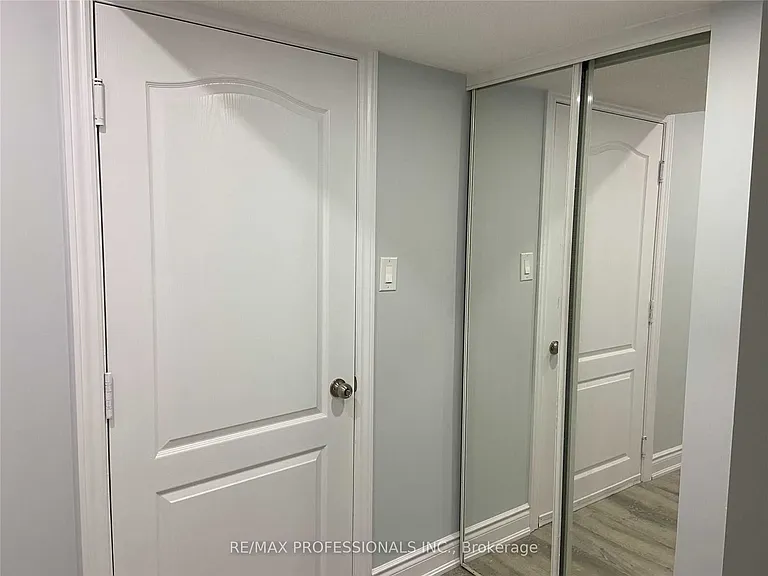 5349 Lismic Blvd #BASEMENT — Photo 6