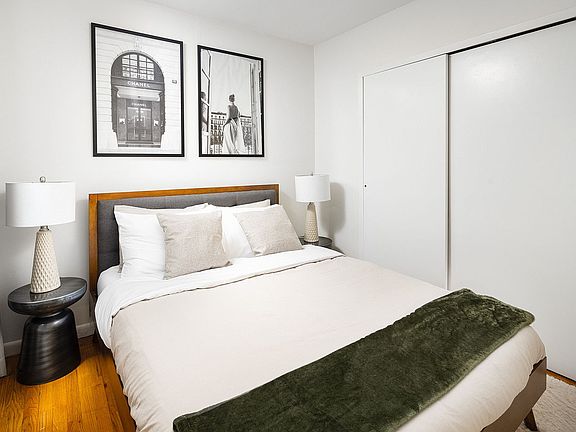 4th image of 45 E 28th St APT 5
