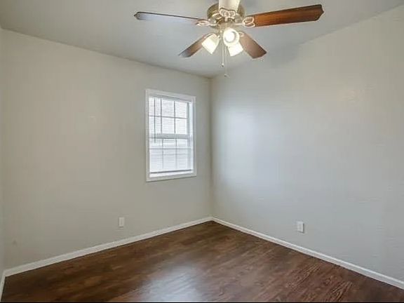 3rd image of 4607 Belton Ave APT B