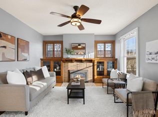 1347 Hague Ave, Saint Paul, MN 55104